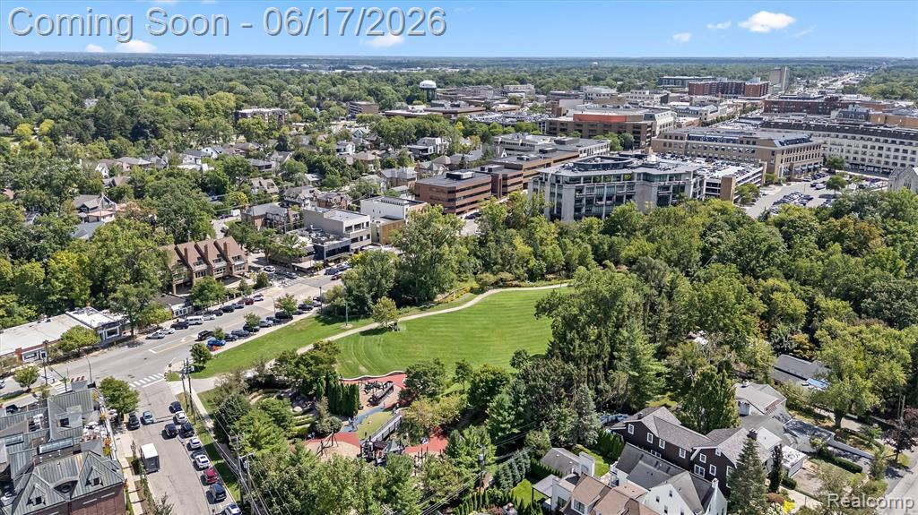 Building Photo - 511 Brookside Ave