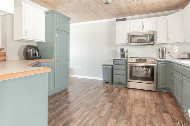 Building Photo - 26537 NY-283