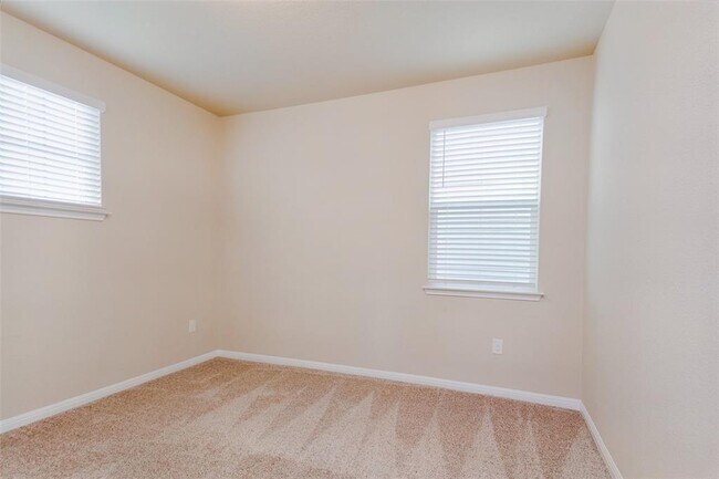 Building Photo - 1309 Anhalt Dr