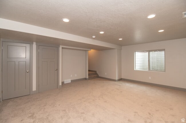 Building Photo - 12698 S 1630 W