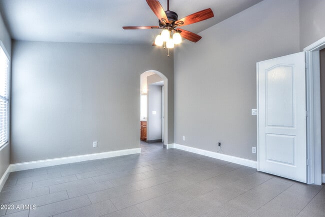 Building Photo - 22306 N Van Loo Dr