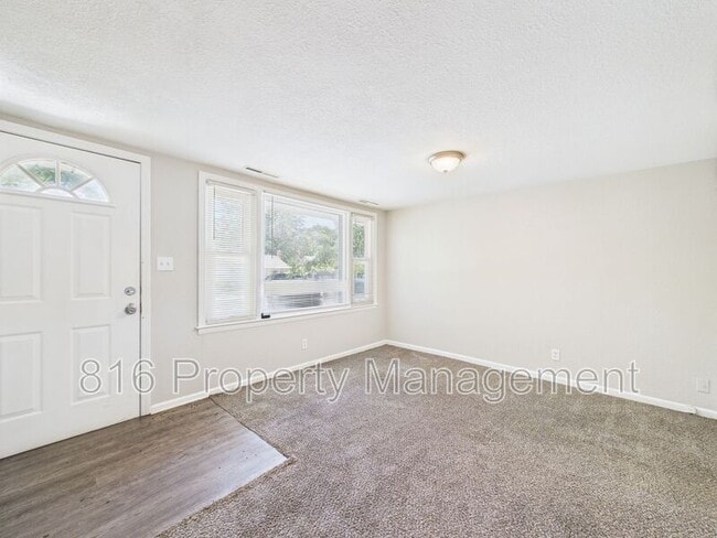 Building Photo - 4321 N Lister Ave