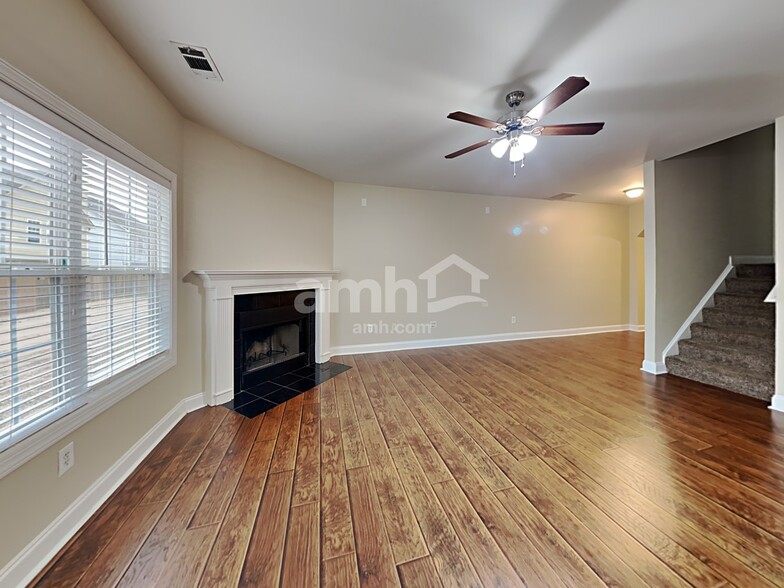 Building Photo - 5231 Apple Grove Rd