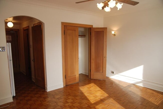 Interior Photo - 2738 N. Pine Grove