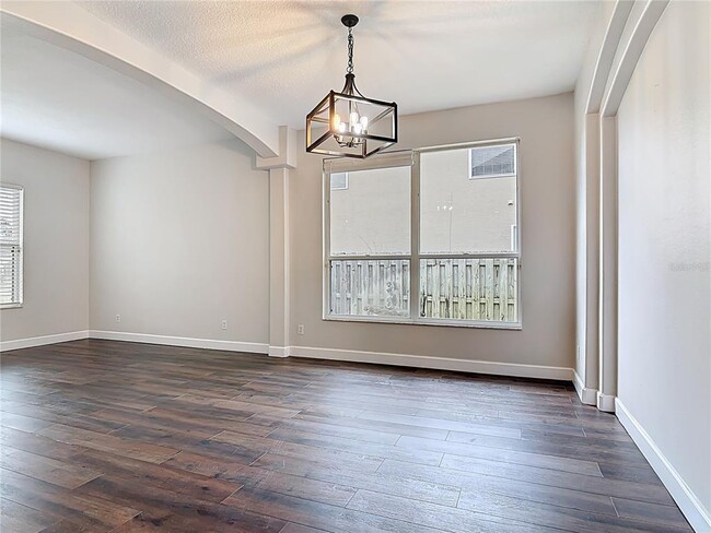 Building Photo - 6 Lionshead Dr