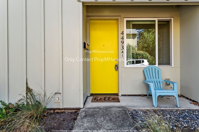 Primary Photo - New Photos! One Bedroom, Charming Condo wi...