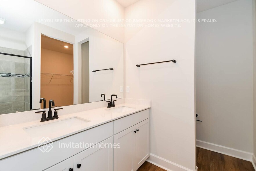 Building Photo - 622 Morgans Treasure Rd