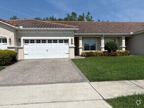 Building Photo - Cypress Reserve Townhome - Gated Community