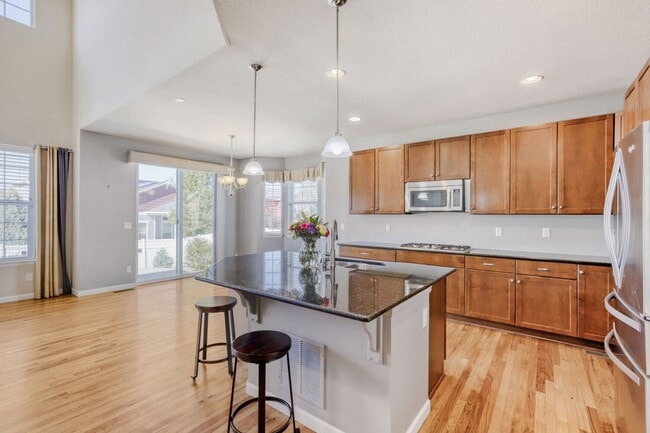 Building Photo - Bright, Seamless Living in Longmont’s Premier School District