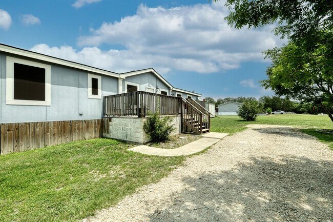 Building Photo - 132 Co Rd 247