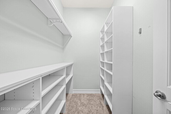 Building Photo - 3450 Brunot Cir