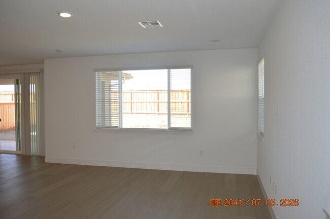 Building Photo - 228 W Volta St