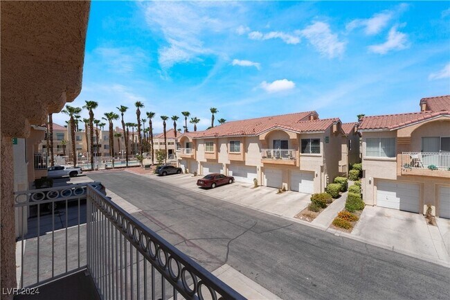 Building Photo - 5000 Red Rock St