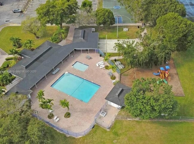 Building Photo - 19800 SW 180th Ave