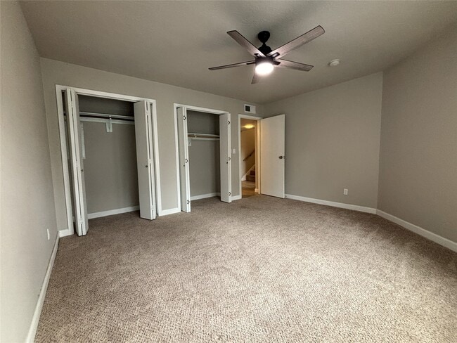 Building Photo - 12841 Orion Ct