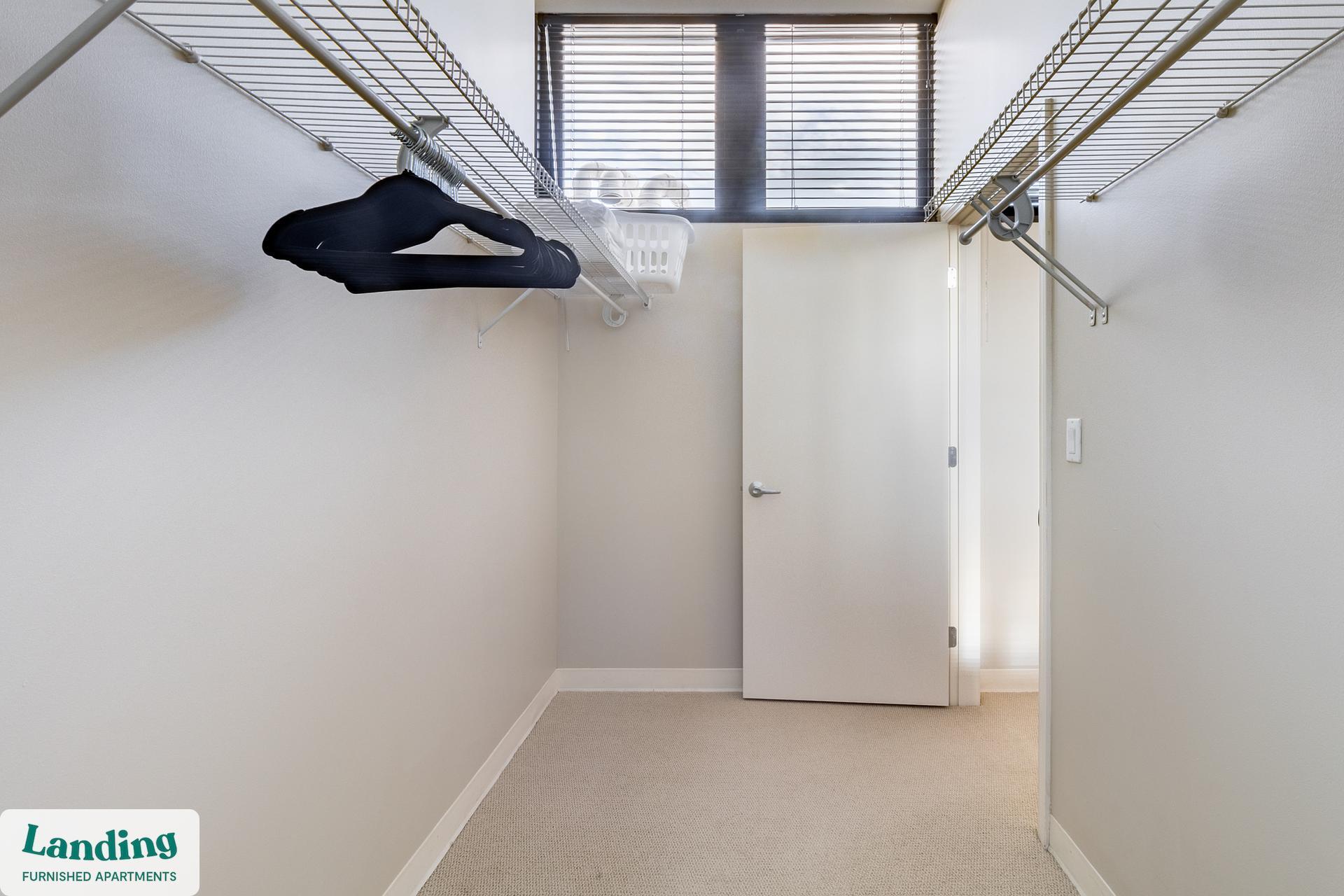 Building Photo - 275 Winchester Ave