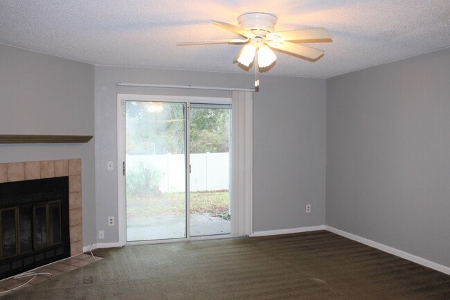 Building Photo - 791 Assisi Ln