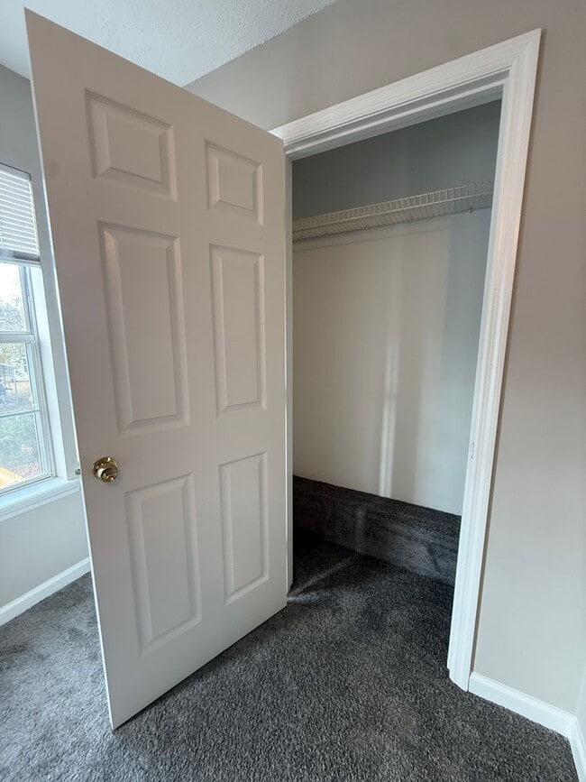 Building Photo - Updated 2BR/1.5 BATH Townhome in Augusta/Martinez Area