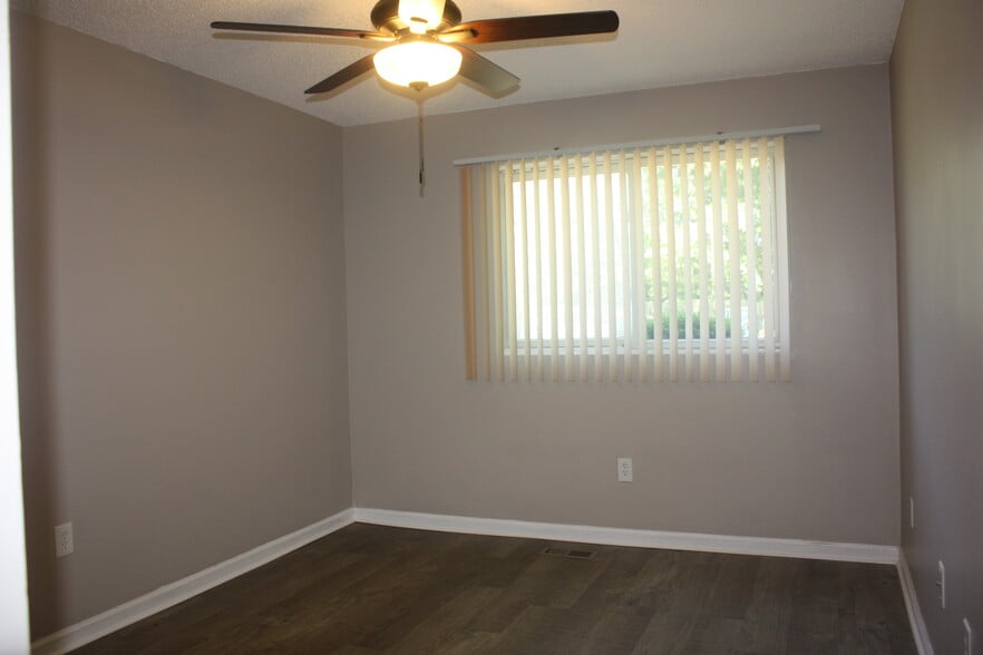 Bedroom #2 - 220 Park Ave