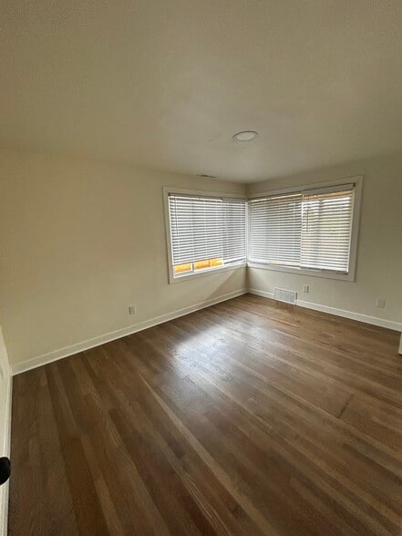 Building Photo - 12001 64th Ave S