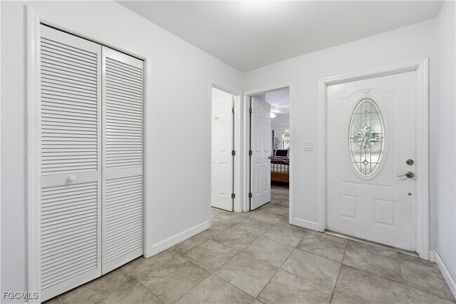 Building Photo - 5829 Wild Fig Ln