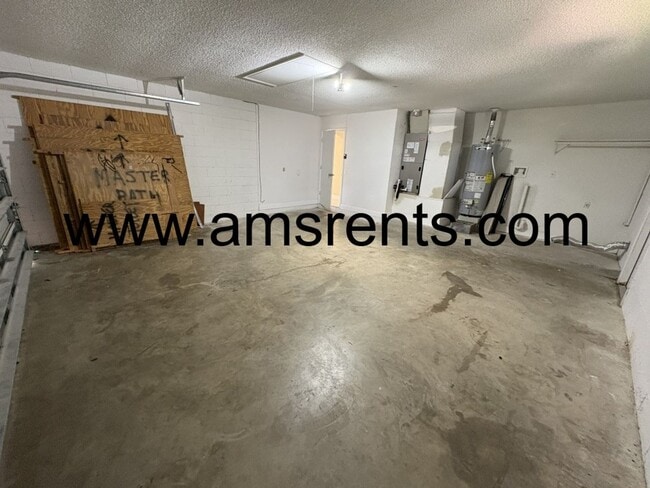Building Photo - 1080 Hali Ridge Ct