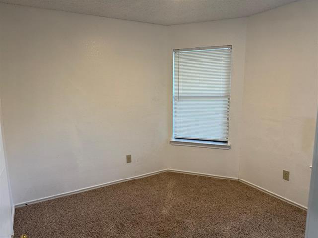 Building Photo - 500 Island Ct