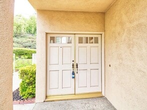 Building Photo - 968 C. Amable