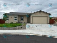 Building Photo - Beautiful 3 Bedroom located in Cold Springs!