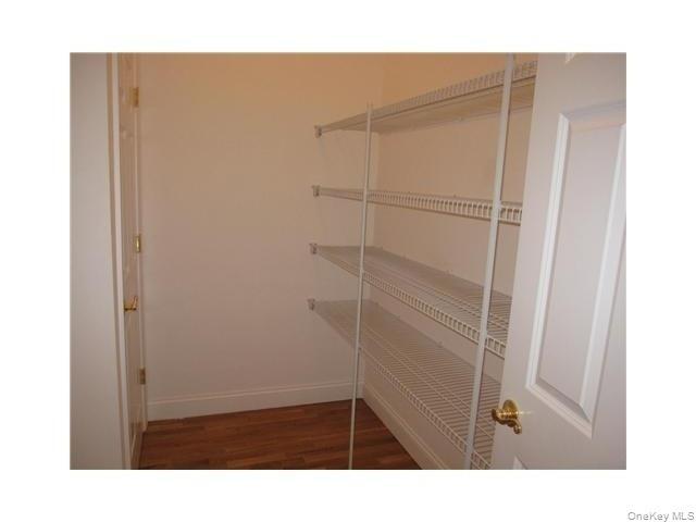 Building Photo - 205 Tondo Cir