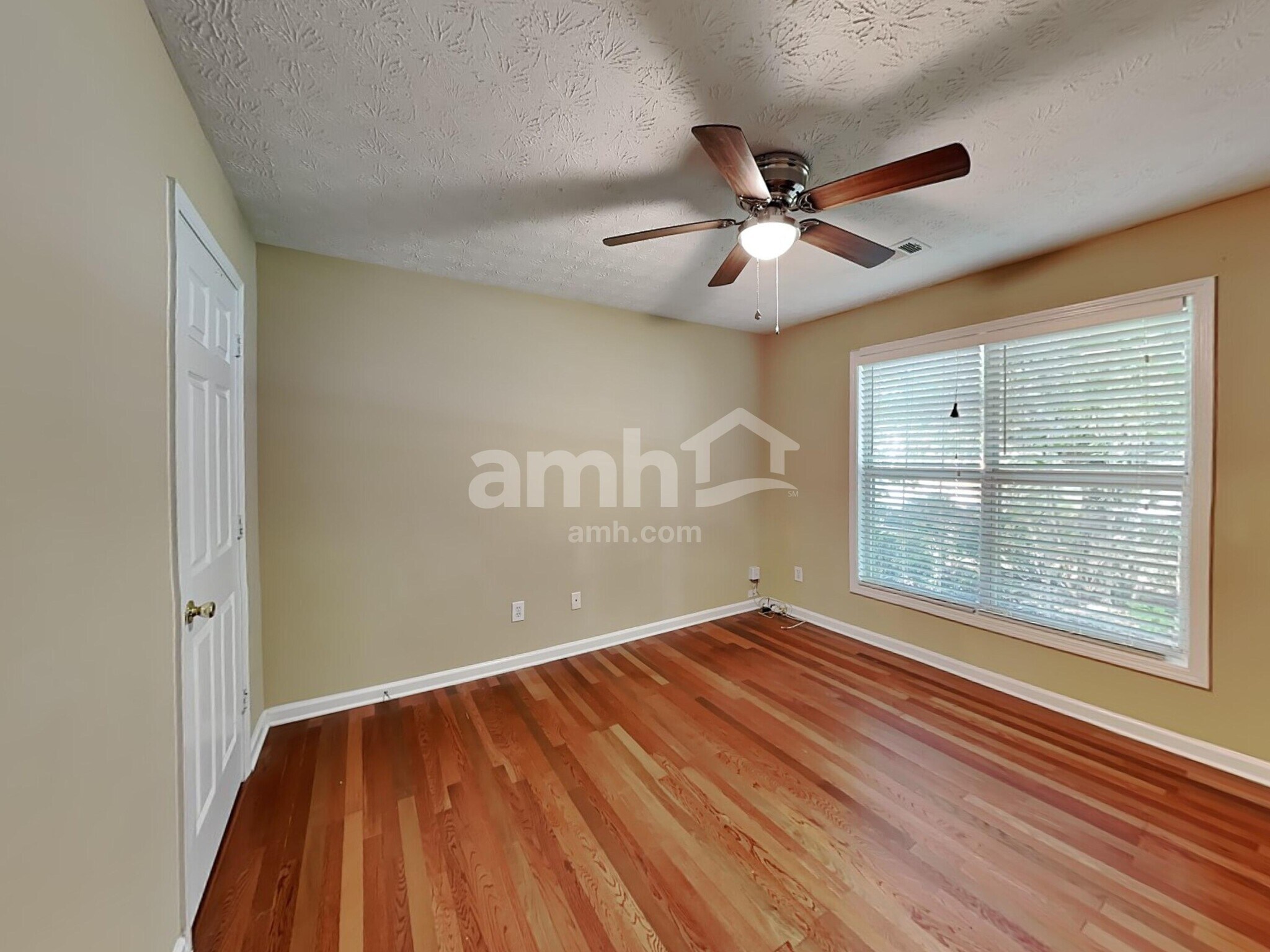 Building Photo - 3668 Jackson Bluff Dr