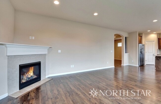 Building Photo - Heritage Crossing Craftsman in Tigard