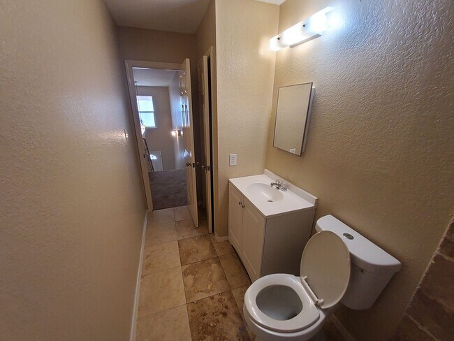 Building Photo - 14819 Mountainside Ridge