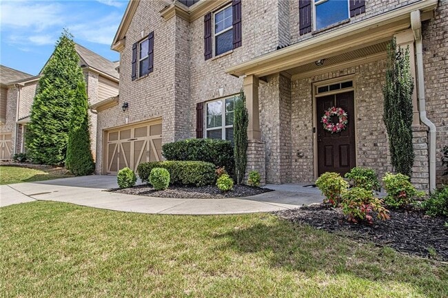 Building Photo - 2701 Blake Towers Ln