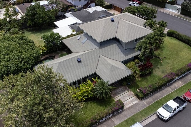 Building Photo - 4716 Farmers Rd