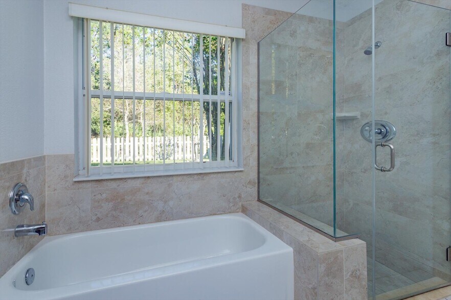 Building Photo - 1614 Sand Key Cir