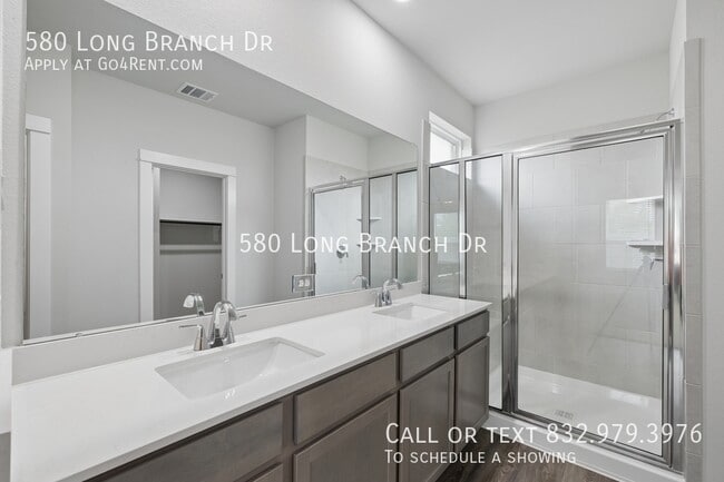Building Photo - 580 Long Br Dr
