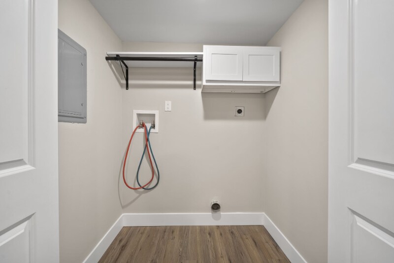 Building Photo - 1629 Forest Ave