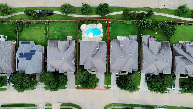 Building Photo - 3422 Stone Springs Dr