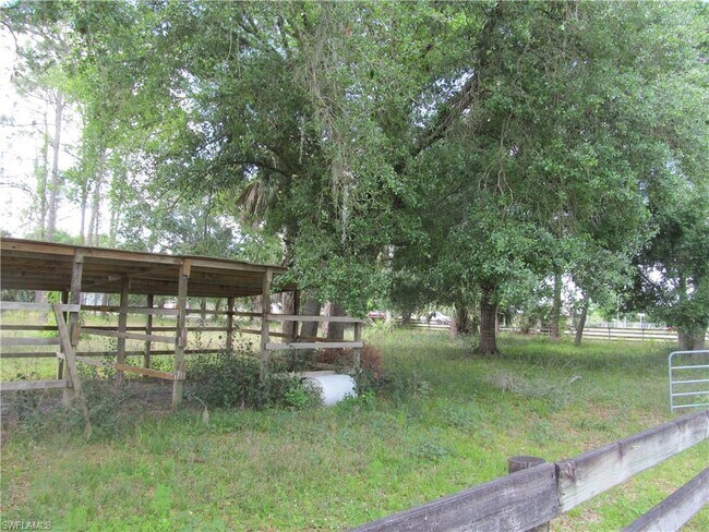 Primary Photo - 21200 Palm Beach Blvd
