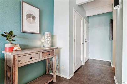 Building Photo - ***COMING SOON***  Stunning 12th-Floor 2 Bed, 2 Bath Condo in Governors Park!