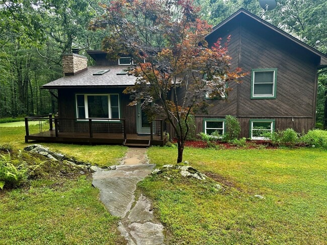 Building Photo - 95 Split Rock Dr