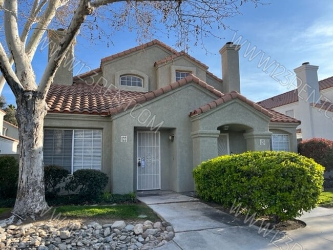 Primary Photo - 2BD/ 3BTH TOWNHOUSE EAST PALMDALE