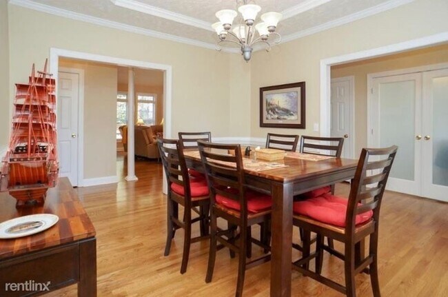 Building Photo - 4 br, 3 bath House - 6826 Surrey Rd