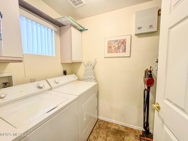 Building Photo - 655 W Vistoso Highlands Dr