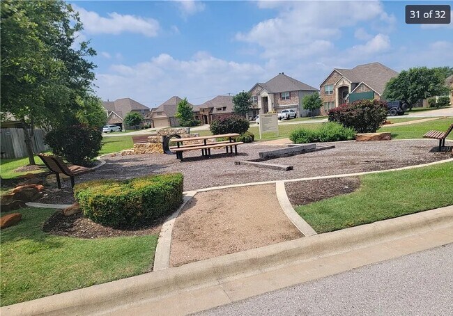 Building Photo - 7845 Old Gate Rd