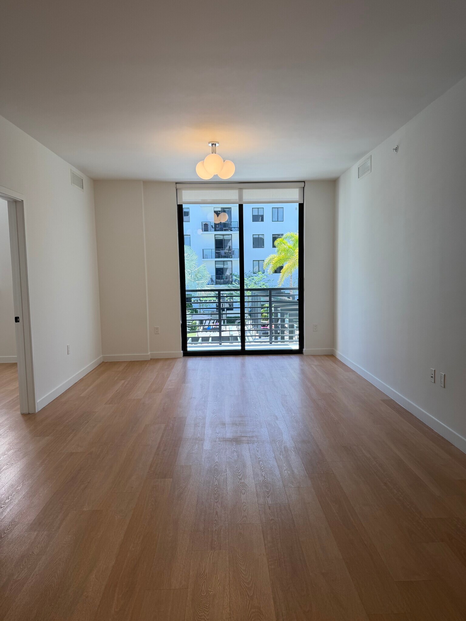 Building Photo - 11300 Biscayne Blvd