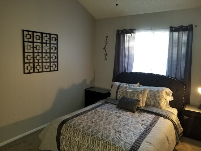 2nd bedroom - 4089 W 141st St