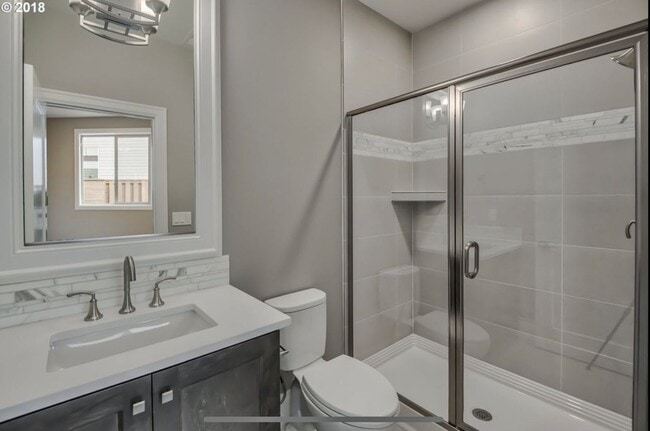 Building Photo - Stunning Executive Home in Bethany – 4 Bed...