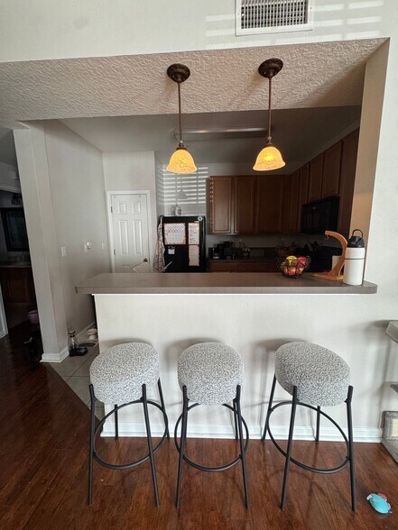 Building Photo - 575 Oakleaf Plantation Pkwy